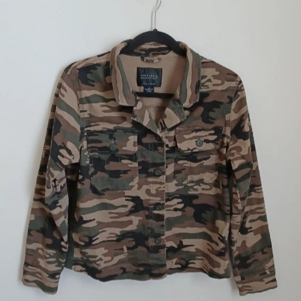 Sanctuary womens medium camo lightweight jacket